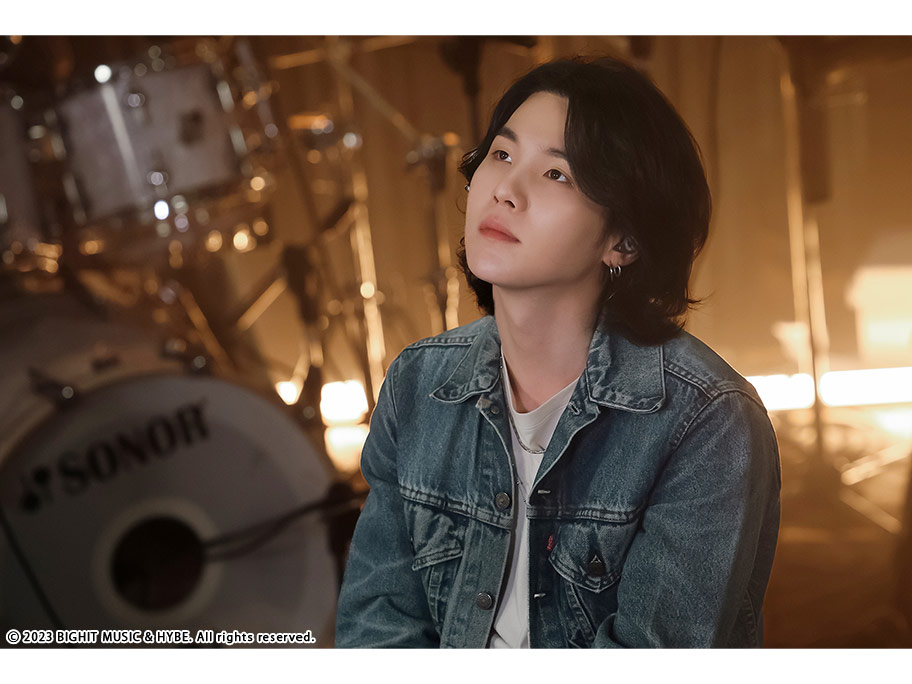 『SUGA: Road to D-DAY』